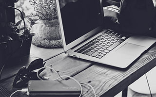 明明没哭，但回家路上一直在想：说的就是91网页版